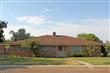 1700  Hillcrest Dr 