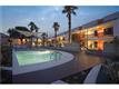 2200  Dickson Dr 