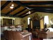 527  Creekview Cir 
