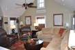 114 Commercial St #3, Provincetown, MA 02657