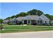 1700  Maple St , Robins, IA