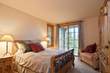 17427 Canoe Camp Dr, Bend, OR 97707