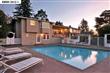6319 Castle Dr, Oakland, CA 94611