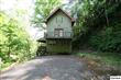 1050 Deep Hollow Road
