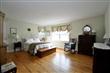 19 Knob Hill Dr, Summit City, NJ 07901