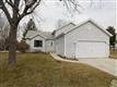 764  Thomas Dr , Sun Prairie, WI