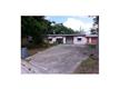 1103  Narcissus Ln 