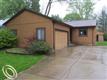 527  Lakeside Dr , Waterford Twp, MI