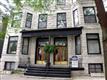 835 W Buckingham , Chicago, IL