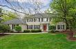 19  Carriage Court , Oak Brook, IL