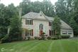 1095  Mccue Court , Great Falls, VA