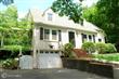 3036  Castle Road , Falls Church, VA