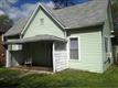 402  W Maple St 