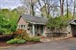 16  Sherwood Rd , Upper Saddle River, NJ