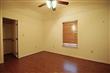 8528 Kingsley Circle, Granbury, TX 76049