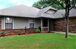 2111  Reverchon Drive , Arlington, TX
