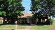 911  Casa Linda Street , Ennis, TX