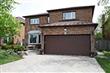 1016  Glenashton Dr 