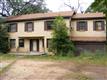 1512  Crescent Court 
