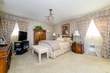 16 Pond St, Goldens Bridge, NY 10526