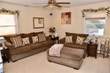 625 Barrymore Ln, Mamaroneck, NY 10543