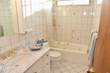 625 Barrymore Ln, Mamaroneck, NY 10543