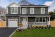 207 Dahlia Dr, Mahopac, NY 10541