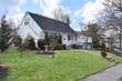 10 Vista Pl, Hartsdale, NY 10530