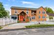6  Dickel Rd , Scarsdale, NY