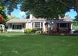372  Lake Shore Dr 