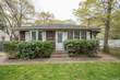2438  Pearsall Ave 